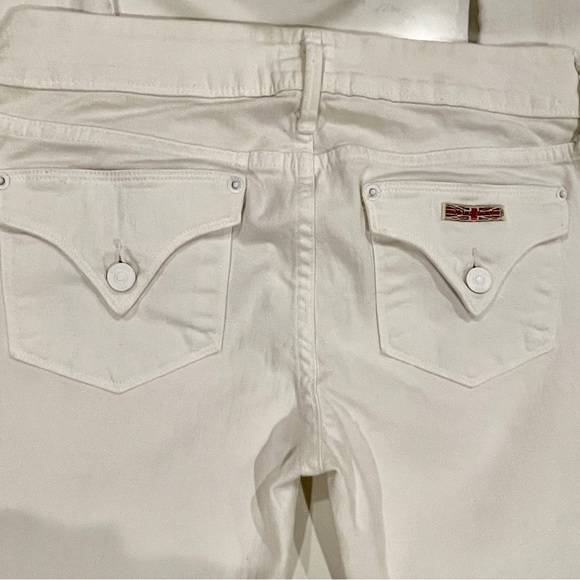 HUDSON white jeans w/back pocket flap. RN#107906 CA#00635. Bootcut, stretch. - Picture 3 of 10